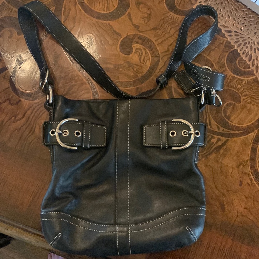 Coach Purse 10“ x 10“